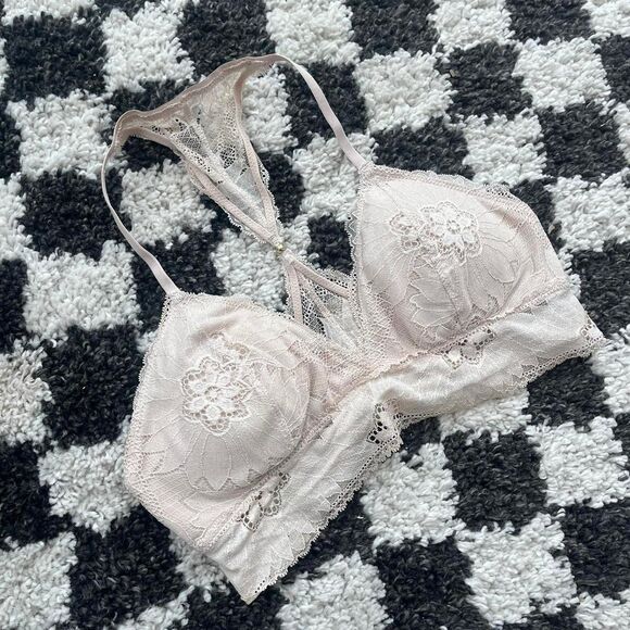 Aerie Women's Cream and Black Bra - Picture 2 of 5